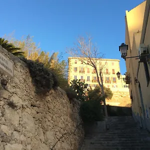 https://old-castle-s-croce.in-sardinia.net